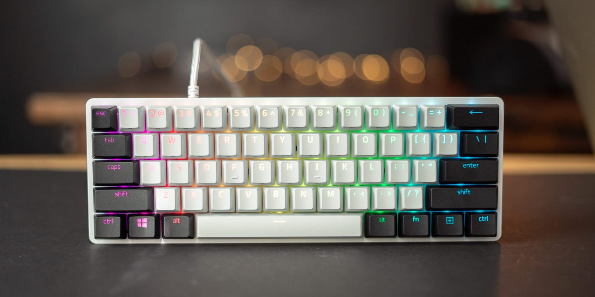 Razer Huntsman Mini یک کیبورد گیمینگ 60%