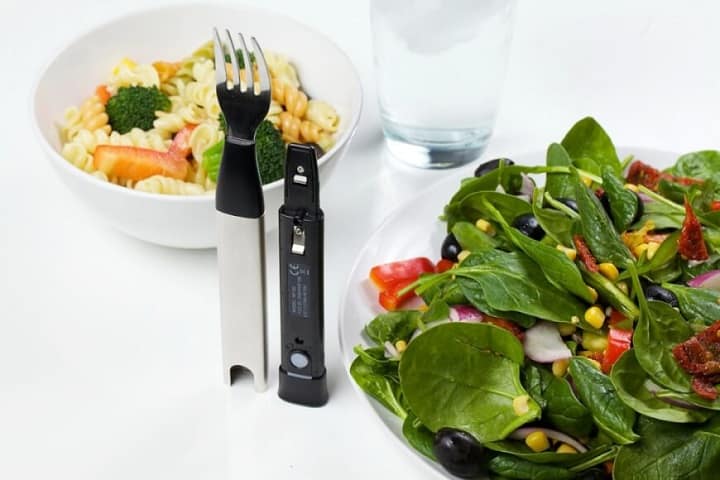 عجیب ترین تکنولوژی های جهان؛ از ماهیتابه هوشمند تا کفش جارویی