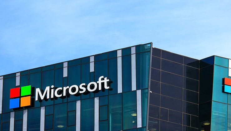 مایکروسافت برای اولین بار در تاریخ درآمد بیشتری از سونی کسب کرد