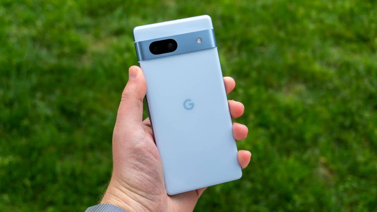 Google Pixel 7a Android Smartphone یک گوشی هوشمند میان‌رده